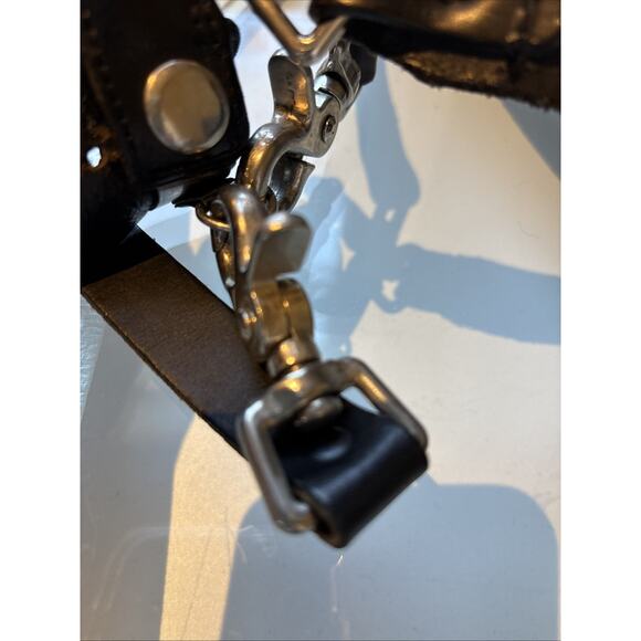 Motorola Hard Leather Two Way Radio Case Holster Holder Shoulder Strap USA - Picture 6 of 13